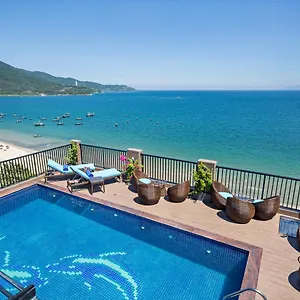 Seashore & Hotel Da Nang
